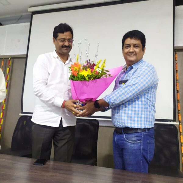 WhatsApp Image 2023-04-12 at 18.36.09 (1)